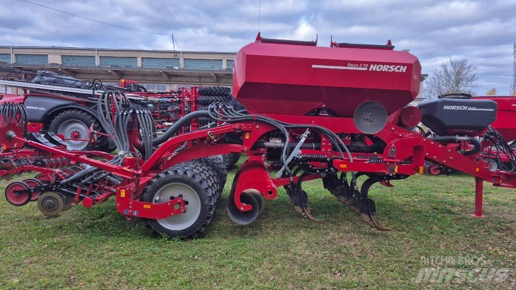 Horsch Focus 3 TD 多功能条播机