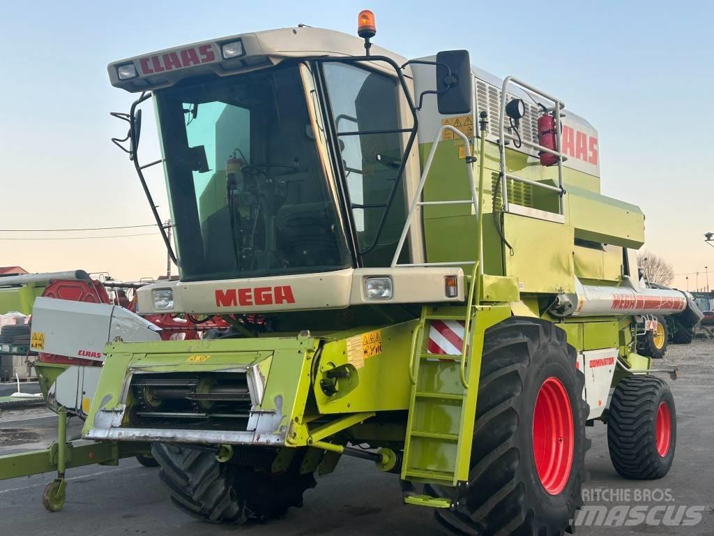 CLAAS Mega 202 联合收割机