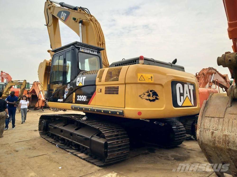 CAT 320D 履带挖掘机