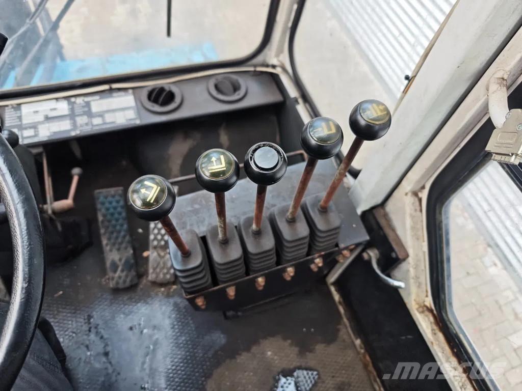 Kalmar DC 32-1200 柴油叉车