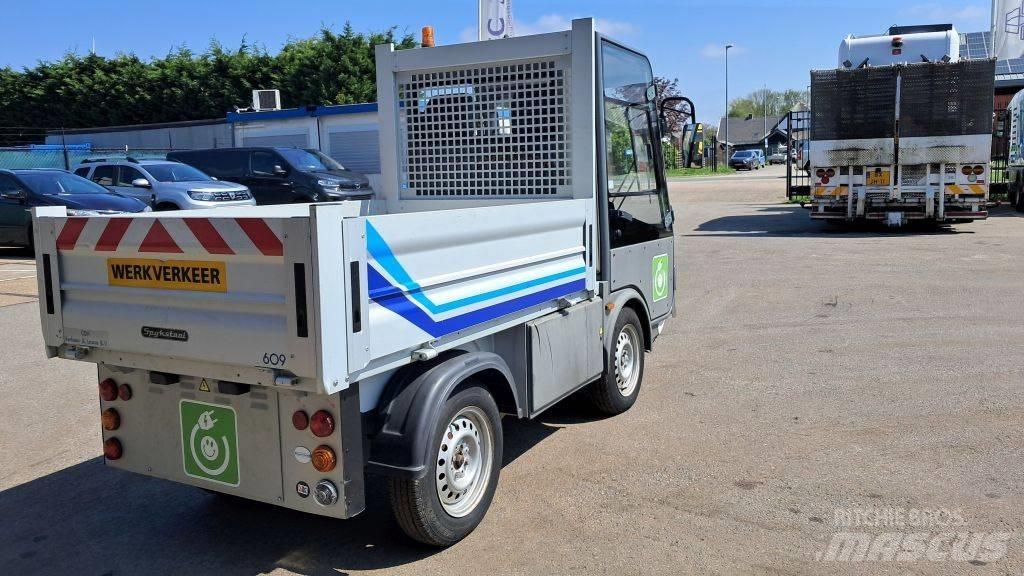 Spijkstaal 1000 皮卡车