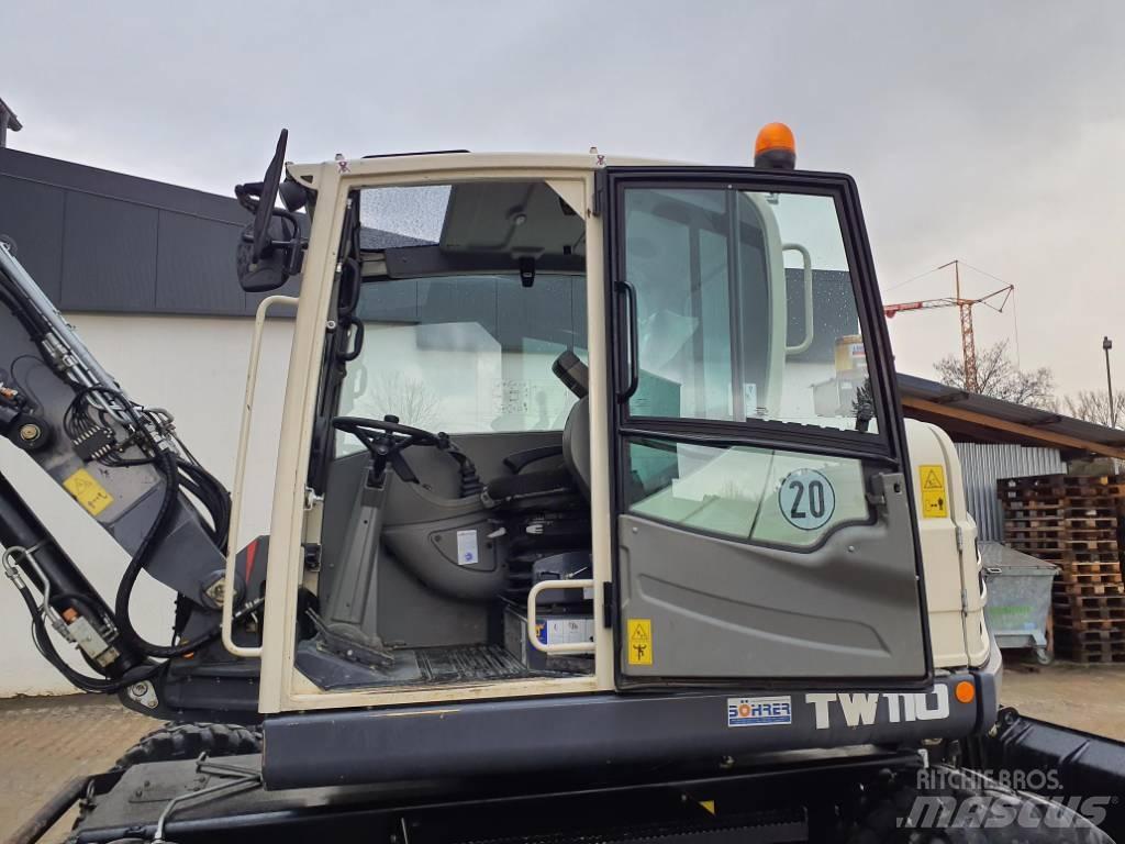 Schaeff TW 110 轮式挖掘机