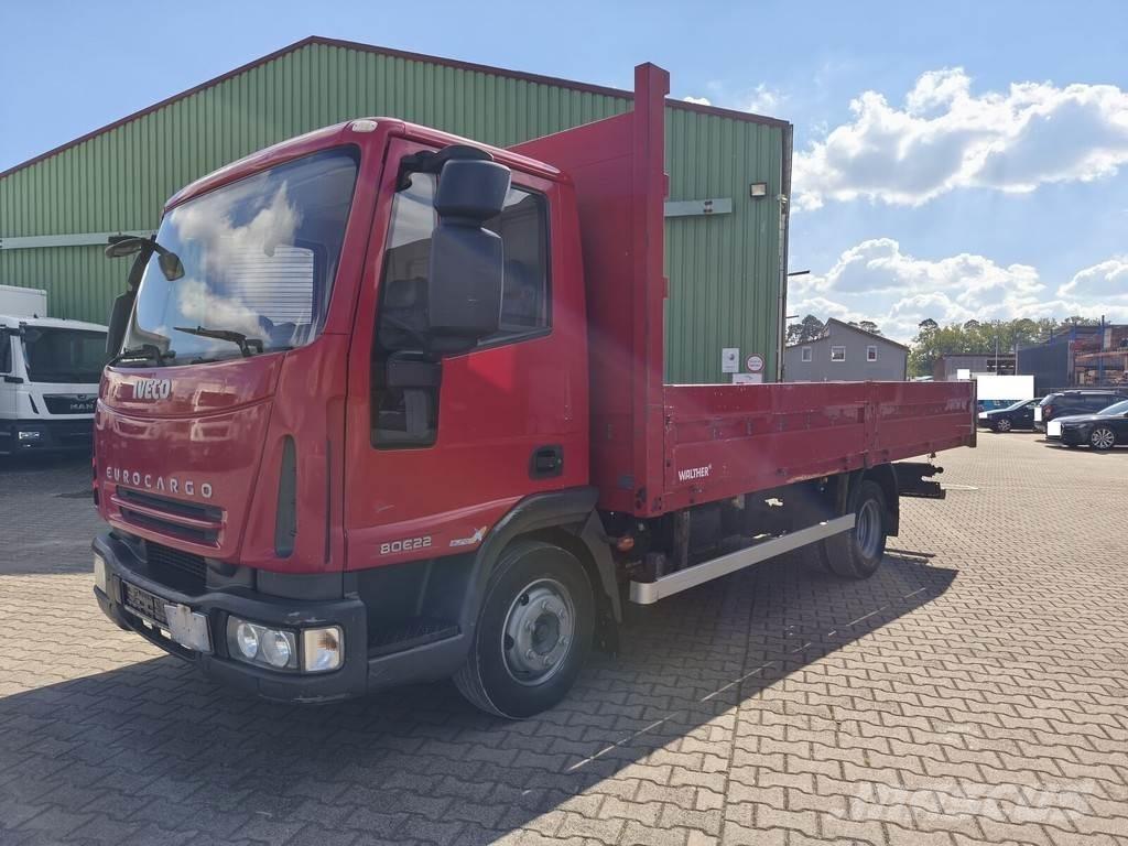 Iveco ML80E22 平板栏板货车