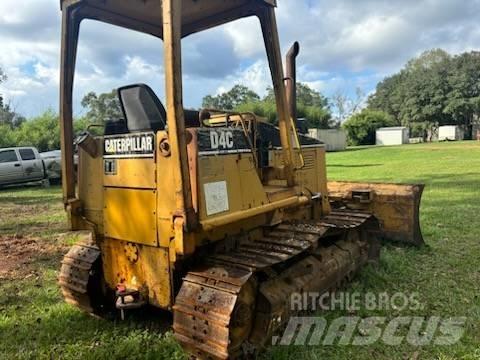 CAT D 4 C 履带式推土机