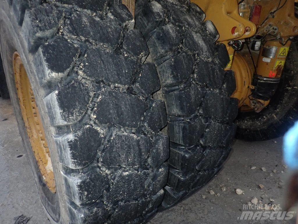 CAT 770 G 铰接式自卸车