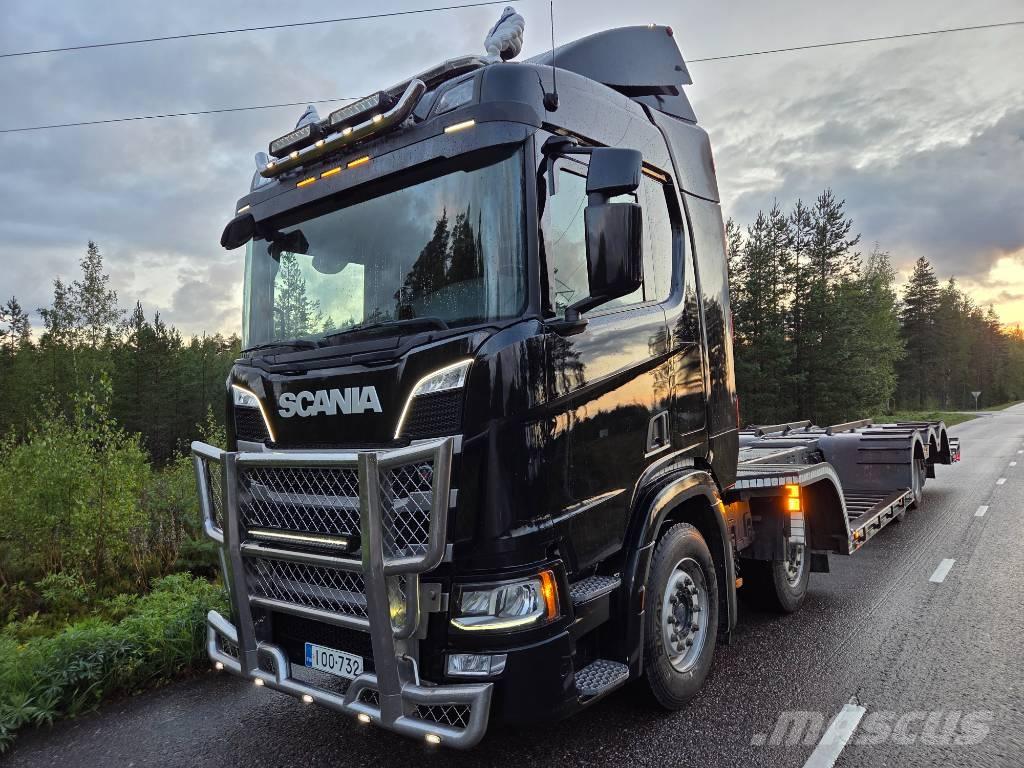 Scania R 450 林业运输车