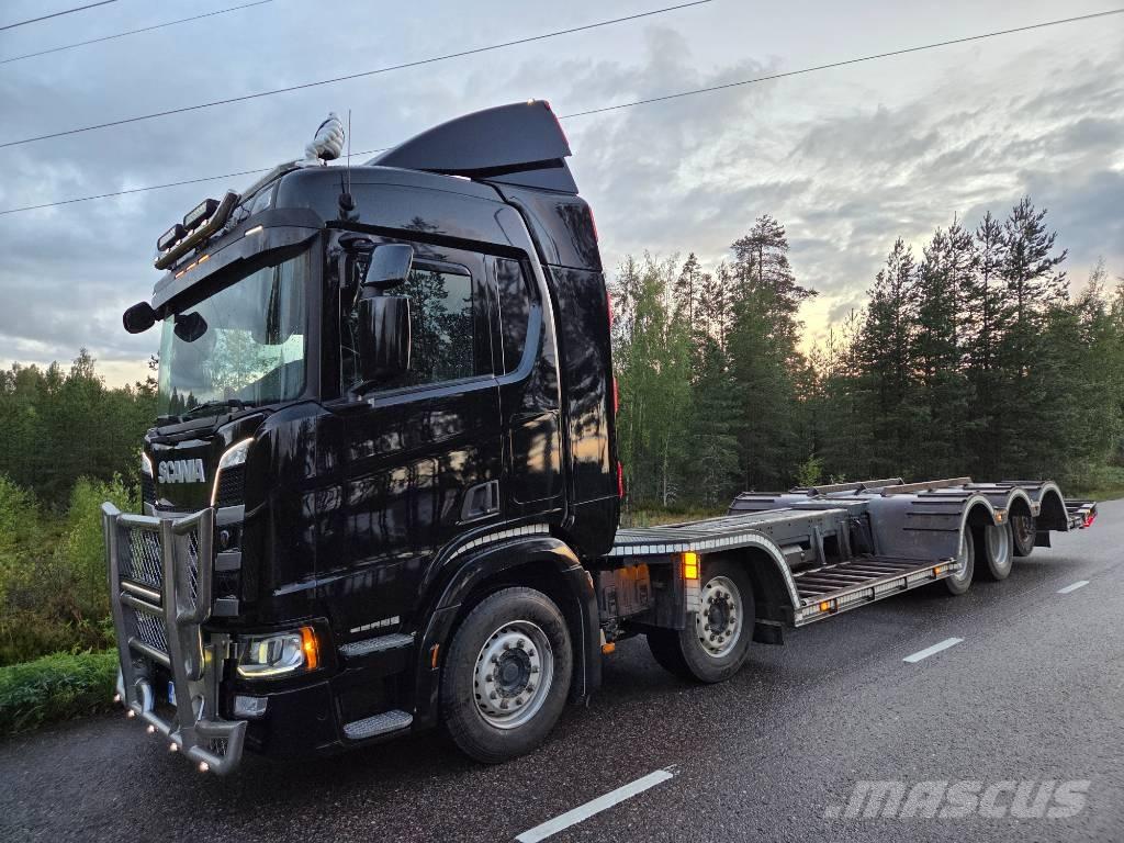 Scania R 450 林业运输车