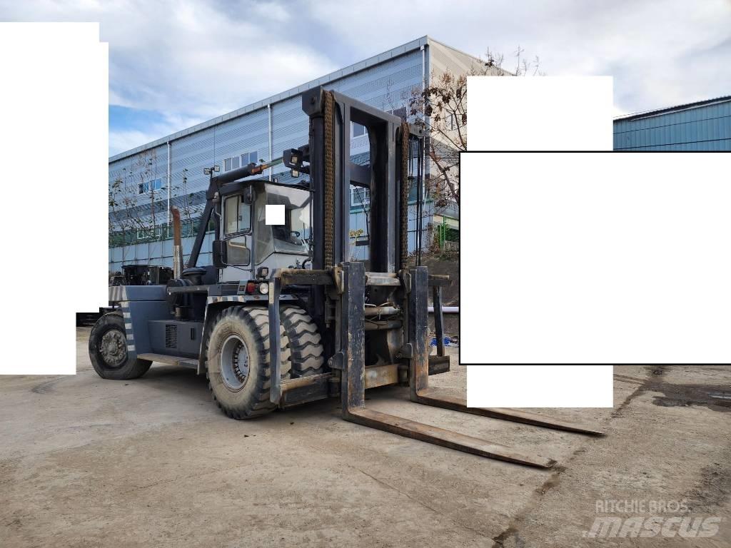 Kalmar DCE 330-12 柴油叉车