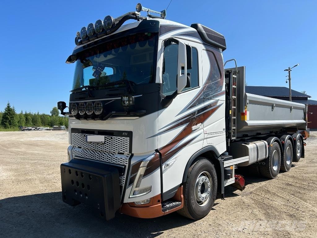 Volvo FH 540 8x4 工程吊钩车