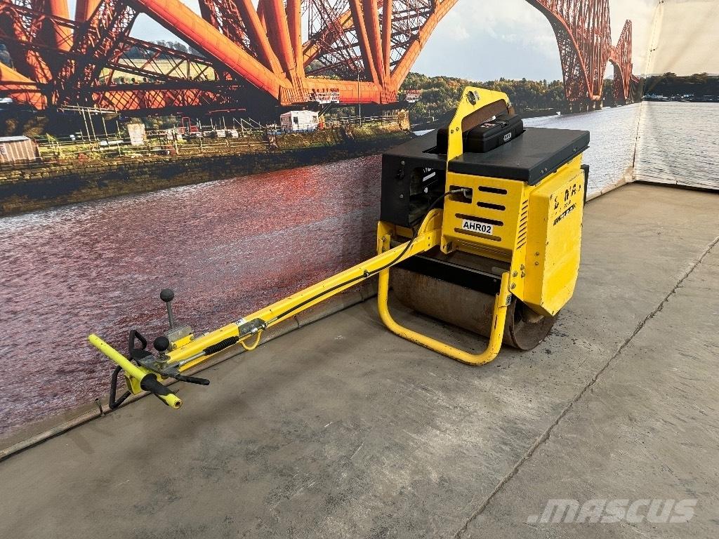 Bomag BW 71 E-2 单轮压路机