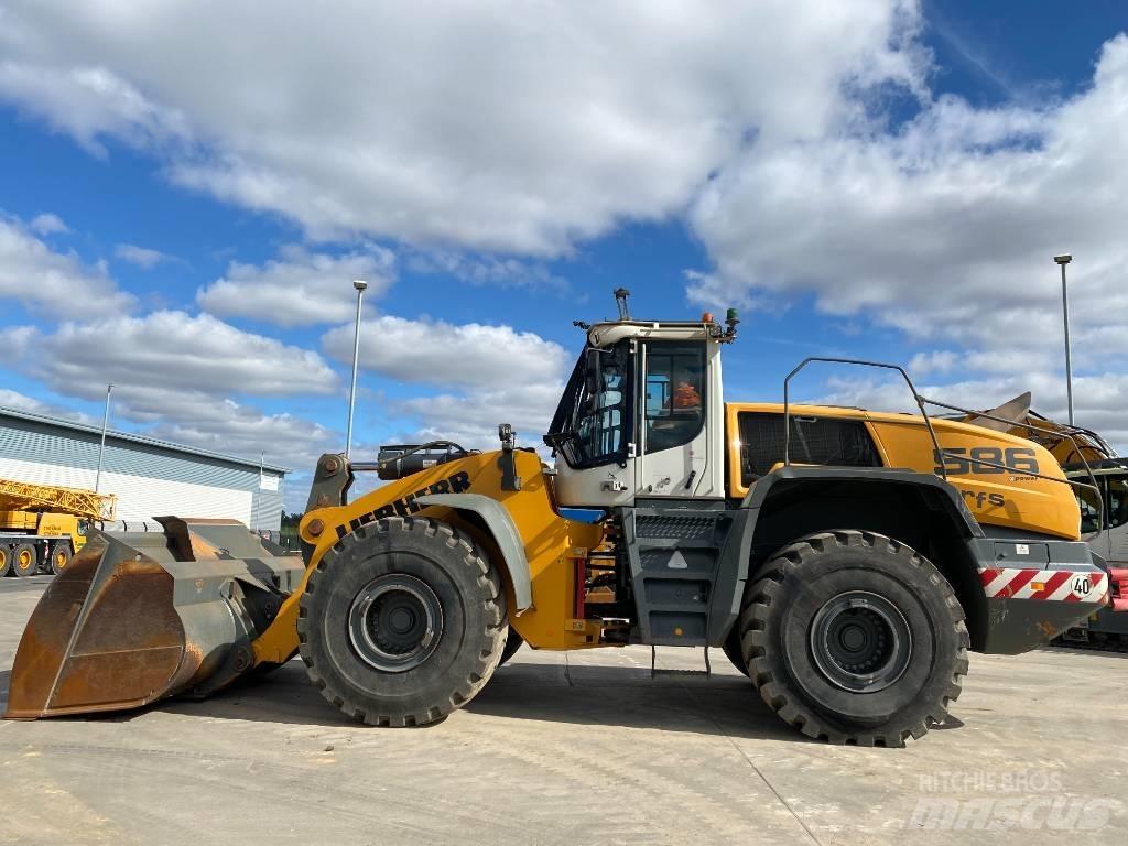Liebherr L 586 轮式装载机