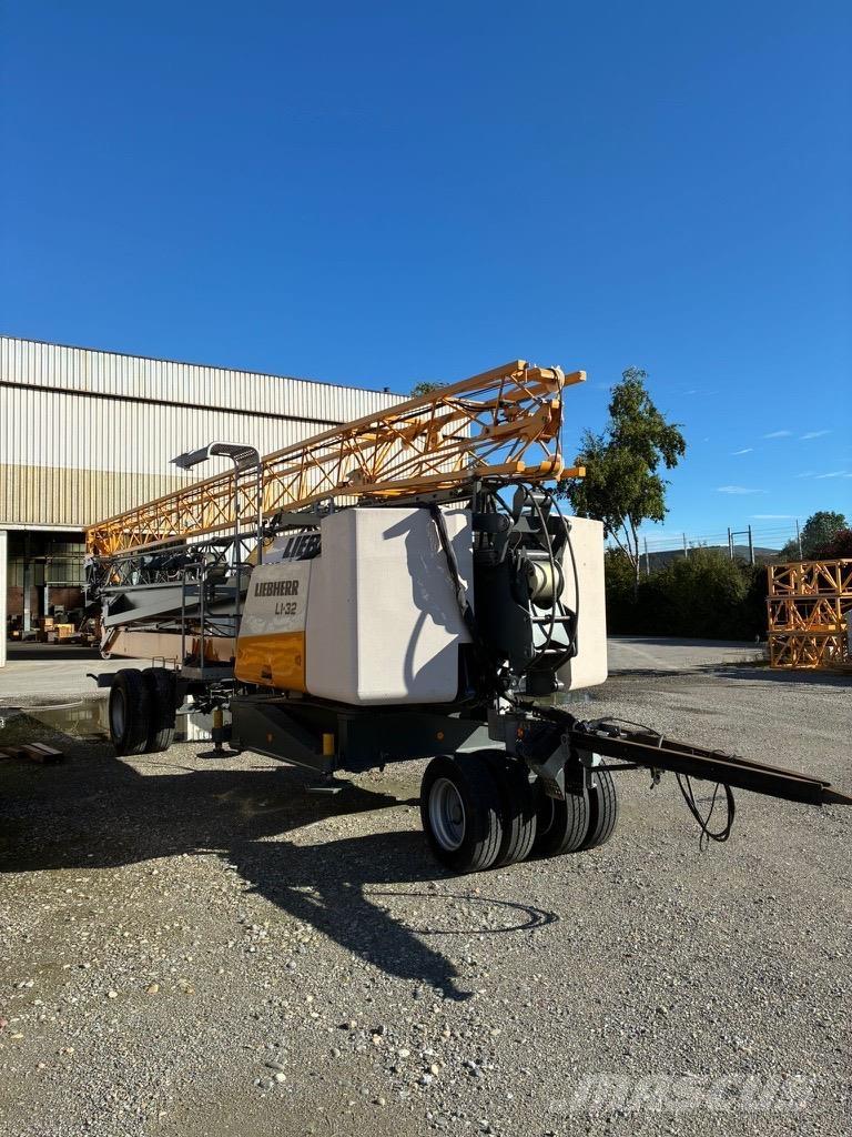 Liebherr L1-32 塔式起重机