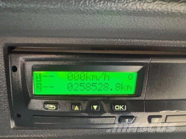 Scania P 320 混凝土搅拌车