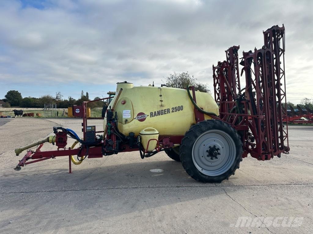 Hardi Ranger 2500 牵引式喷雾机
