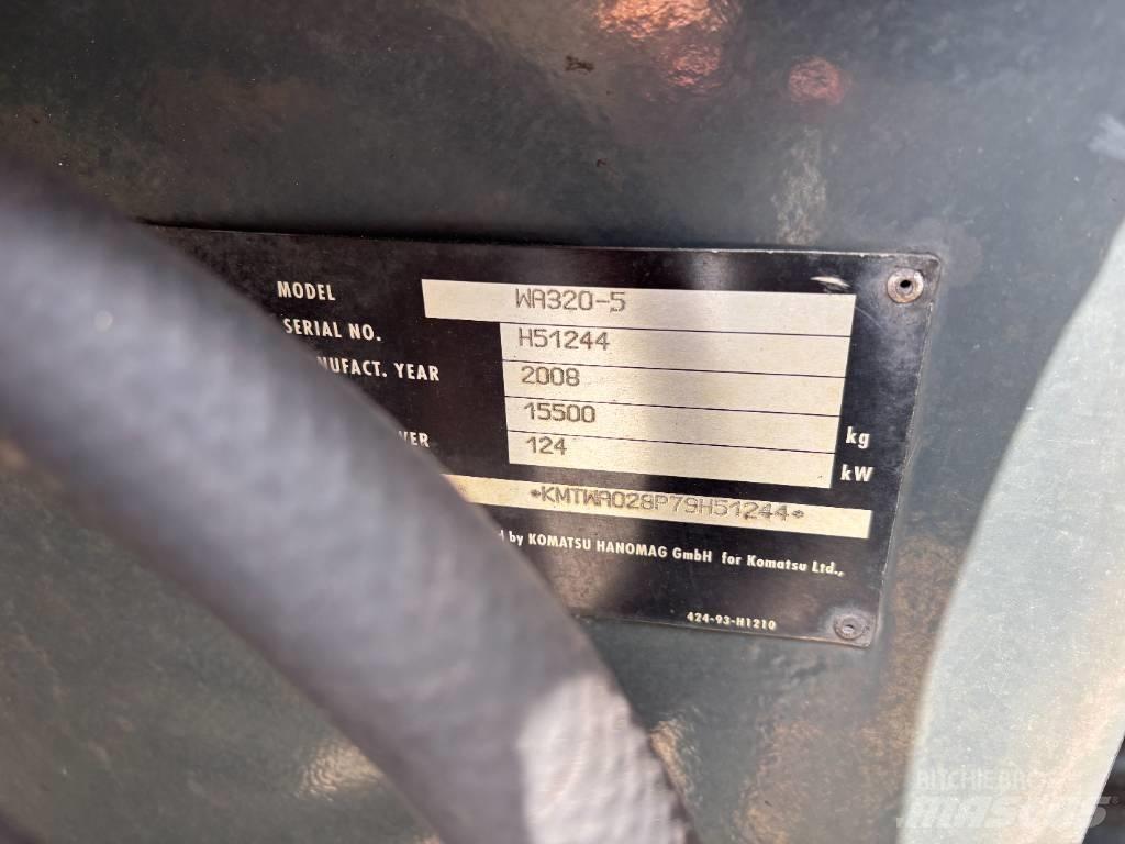 Komatsu WA 320-5 轮式装载机