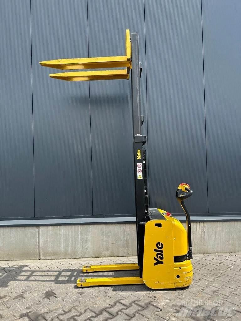 Yale MS 10E-2860 手推堆垛车