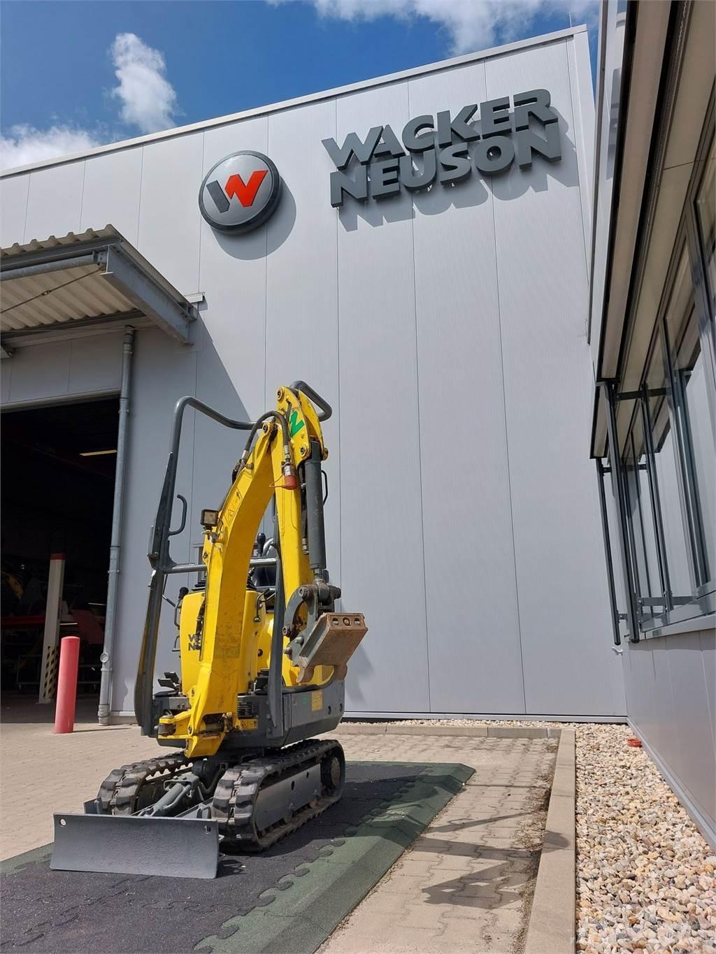 Wacker Neuson 803 履带挖掘机