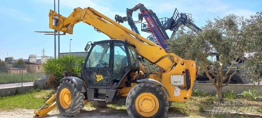 JCB 532-120 伸缩臂叉装车|叉装车