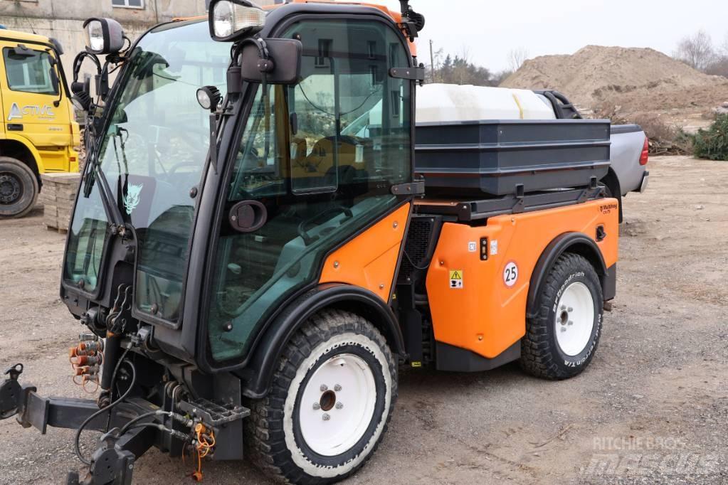 Multihog CX75 工具车