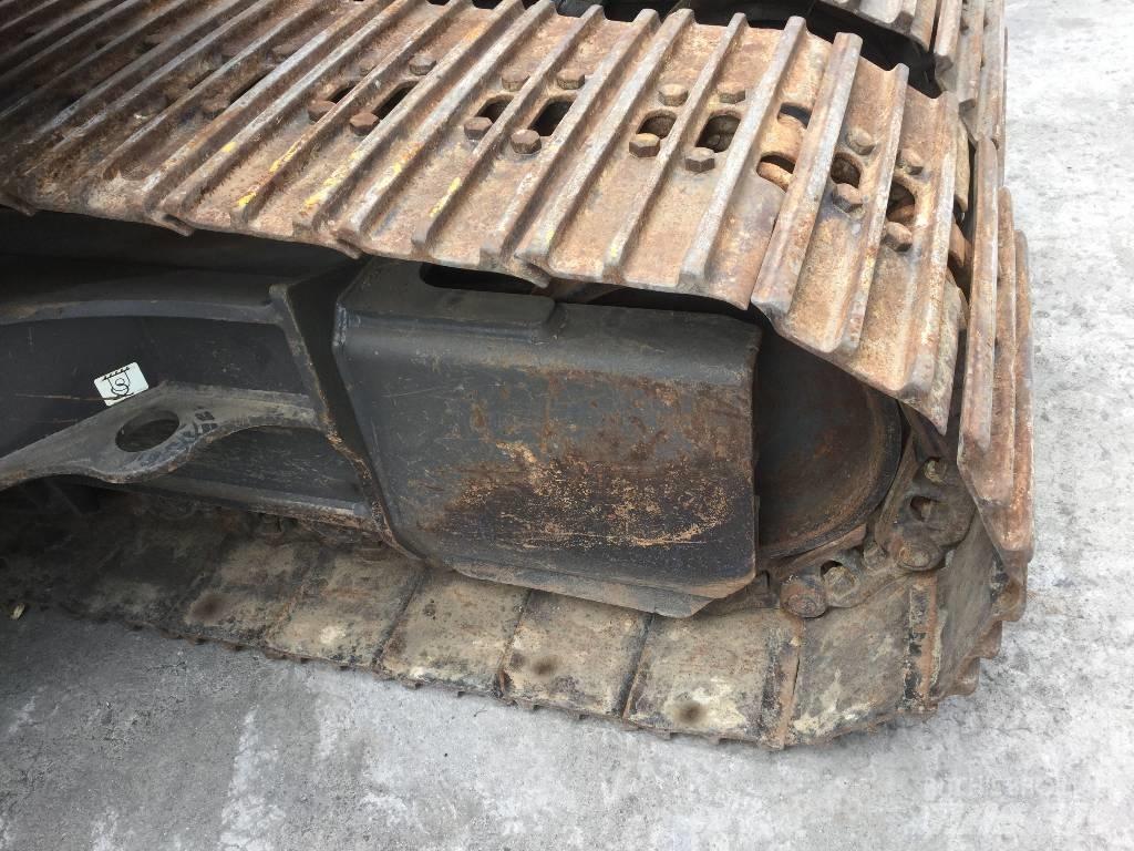 Volvo EC220DL 履带挖掘机