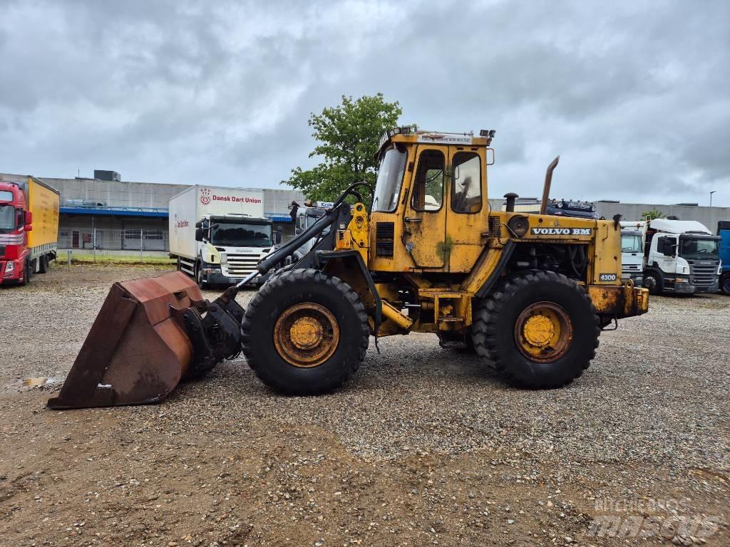 Volvo BM 4300 轮式装载机