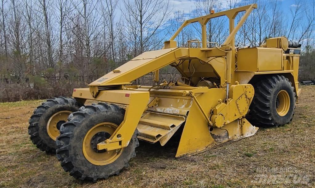 CAT SS 250 B 土壤压实机