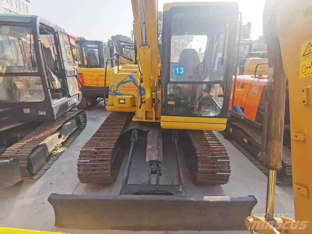 Komatsu PC60 小型挖掘机