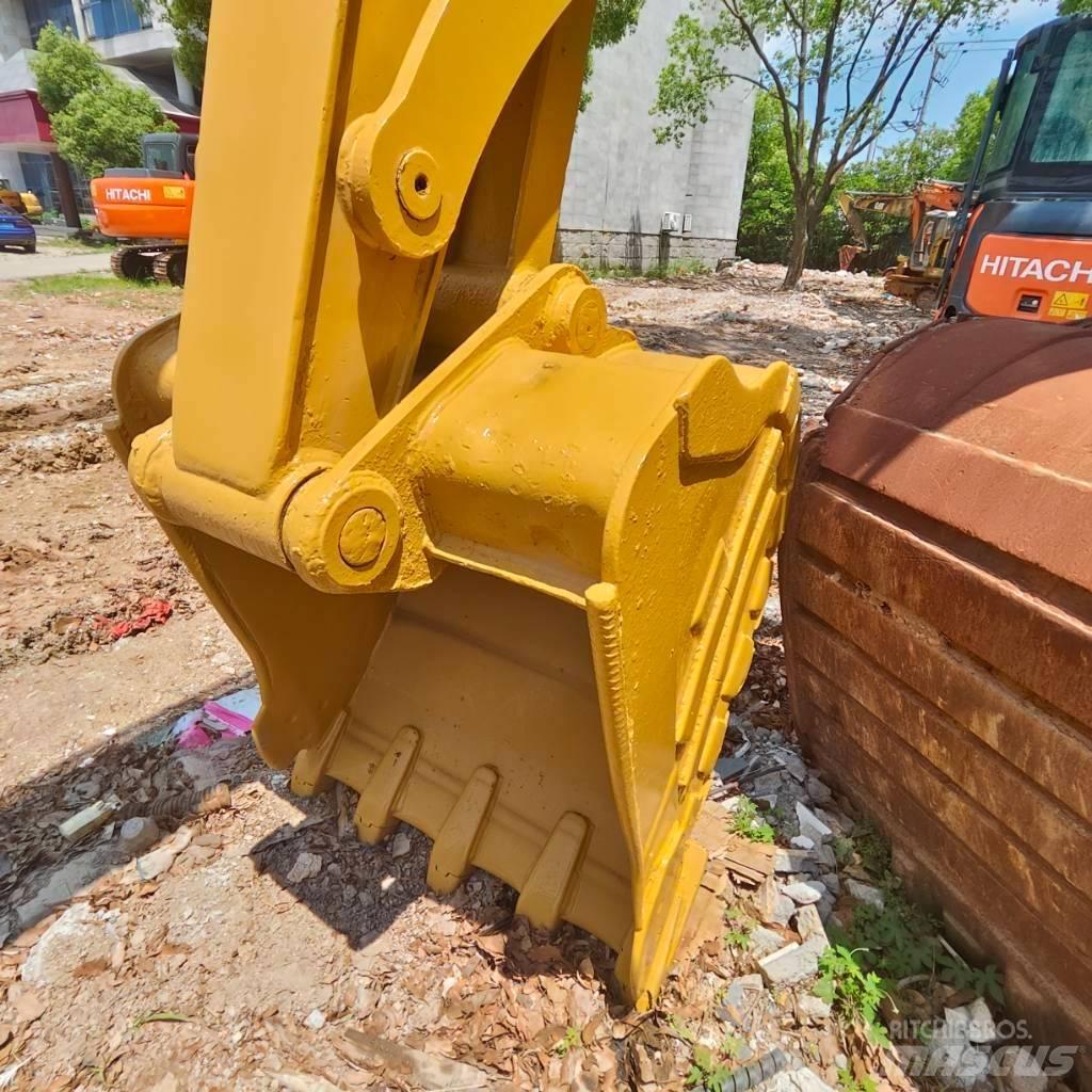 CAT 310 履带挖掘机