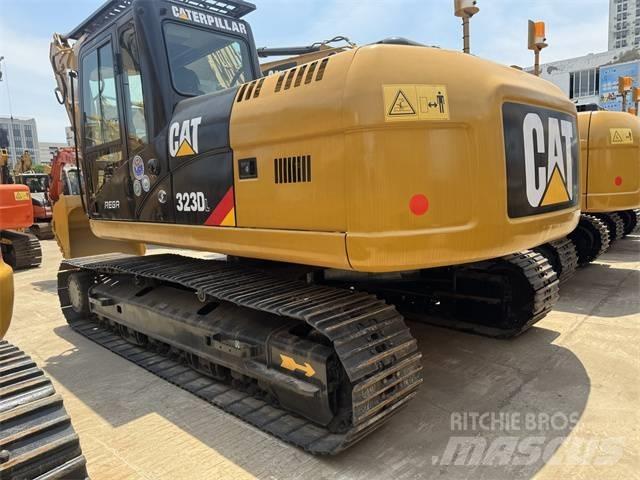 CAT 323 D L 履带挖掘机