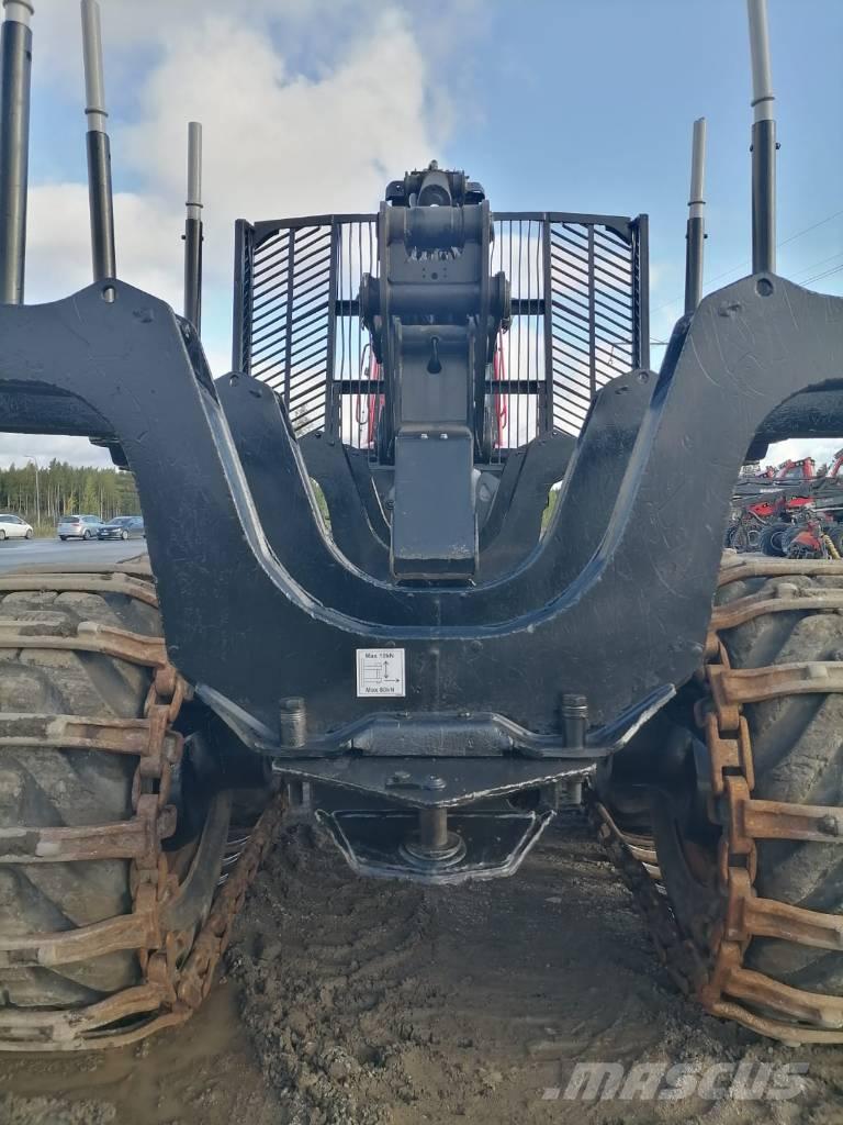 Komatsu 875 集运机