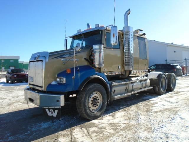 Western Star 4900 SB 牵引车