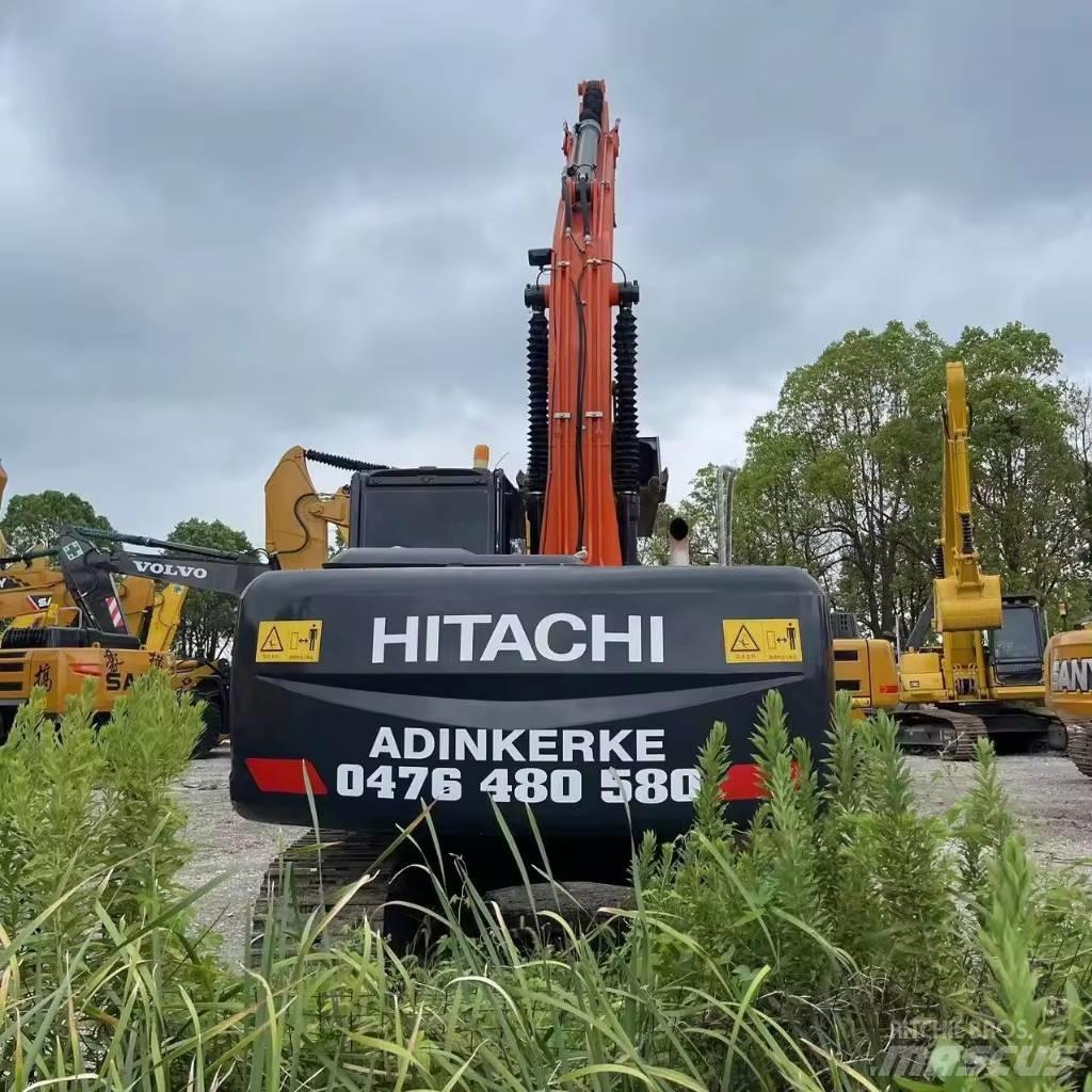 Hitachi ZX 200 履带挖掘机