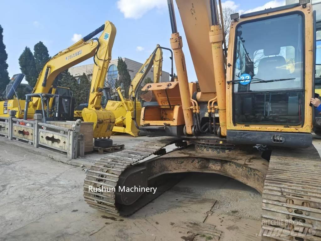 Hyundai 225 履带挖掘机