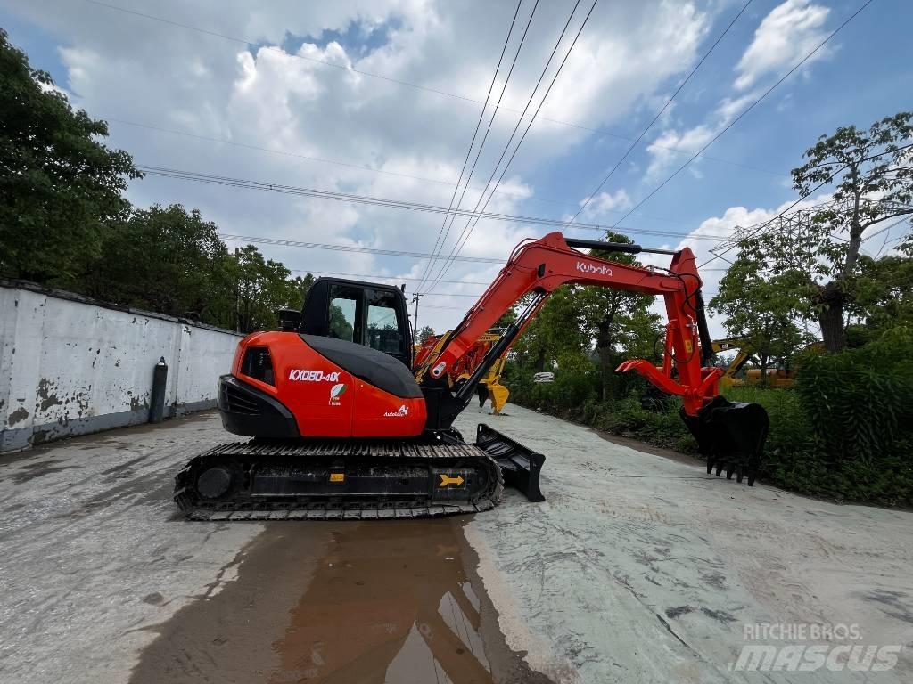Kubota KX 080-3 中型挖掘机