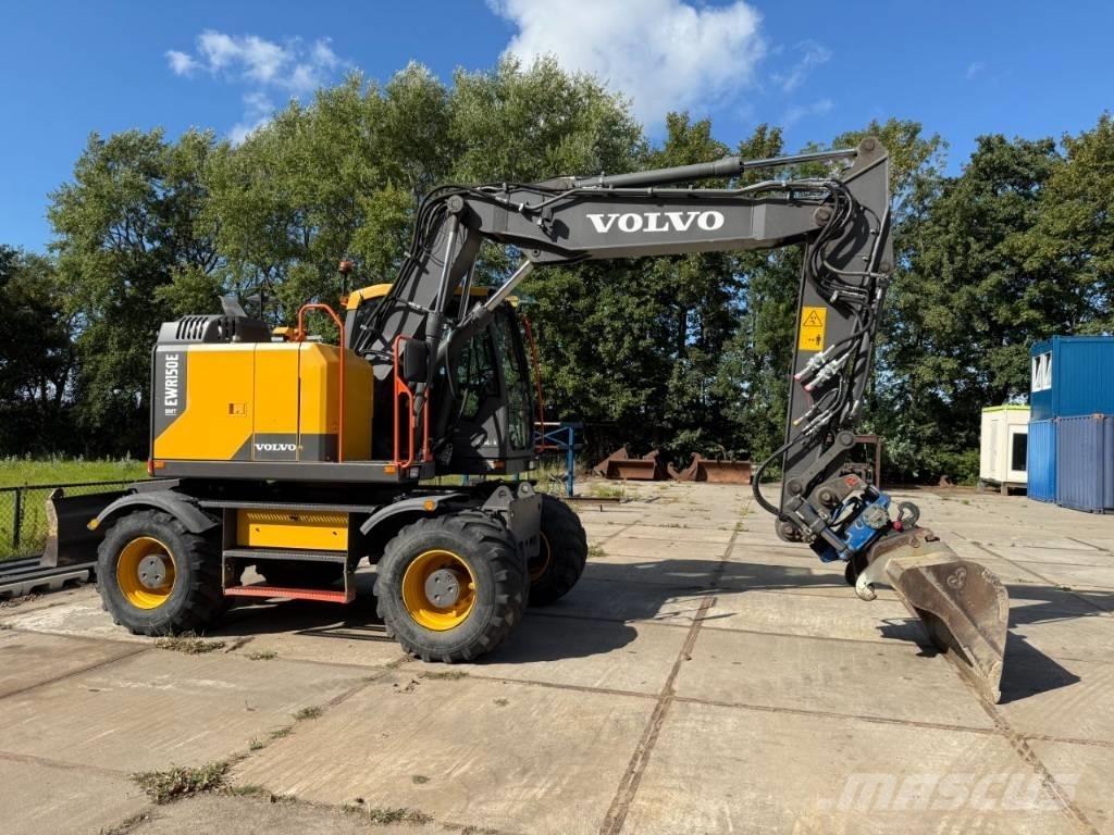 Volvo EWR 150 E 轮式挖掘机