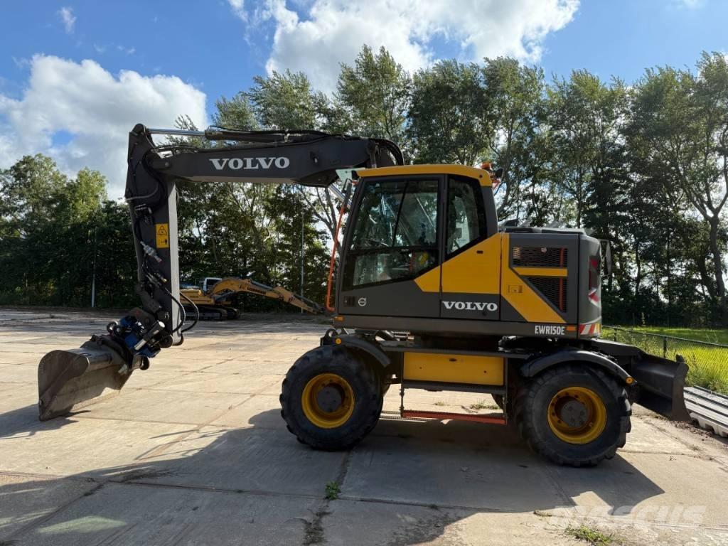 Volvo EWR 150 E 轮式挖掘机