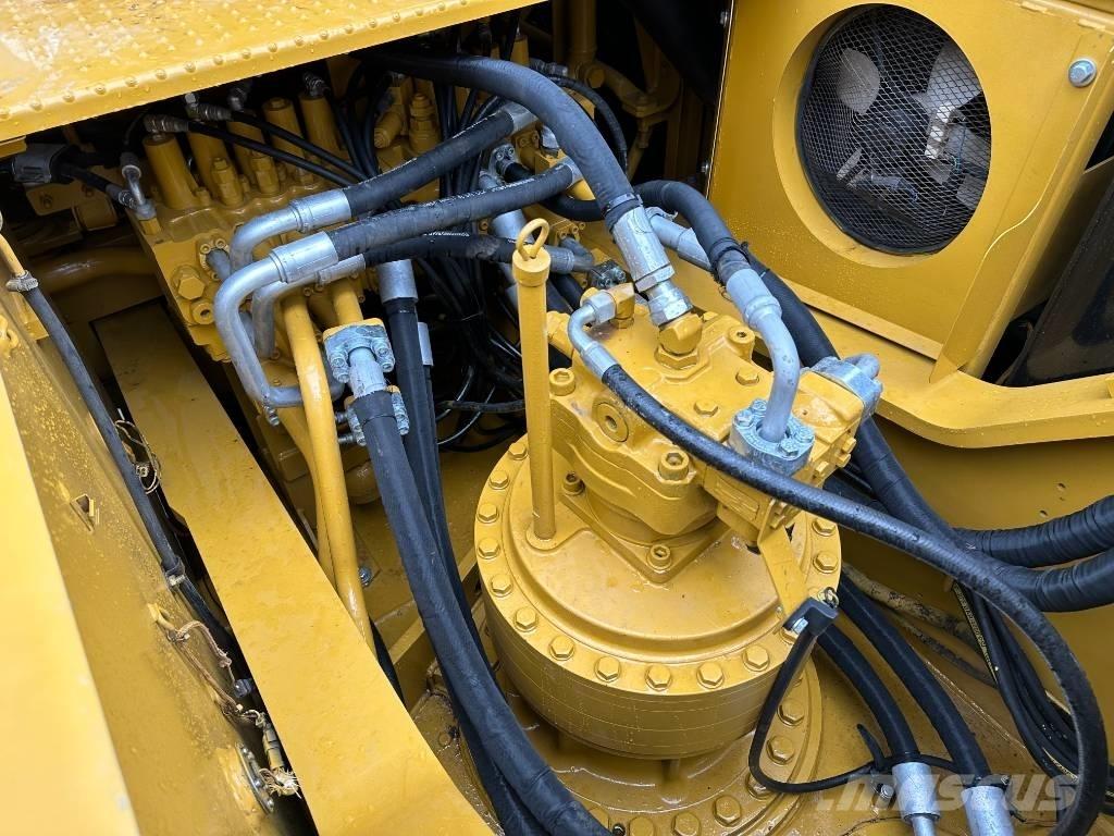 CAT 336 D2 履带挖掘机