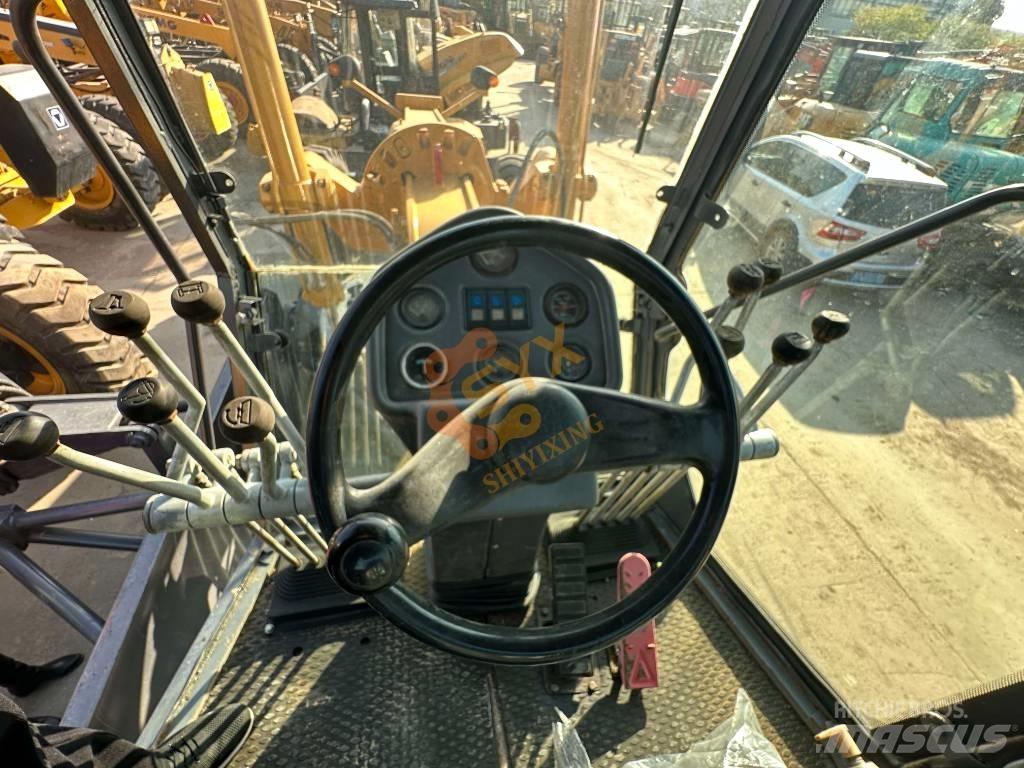 XCMG GR180 平地机/推土机