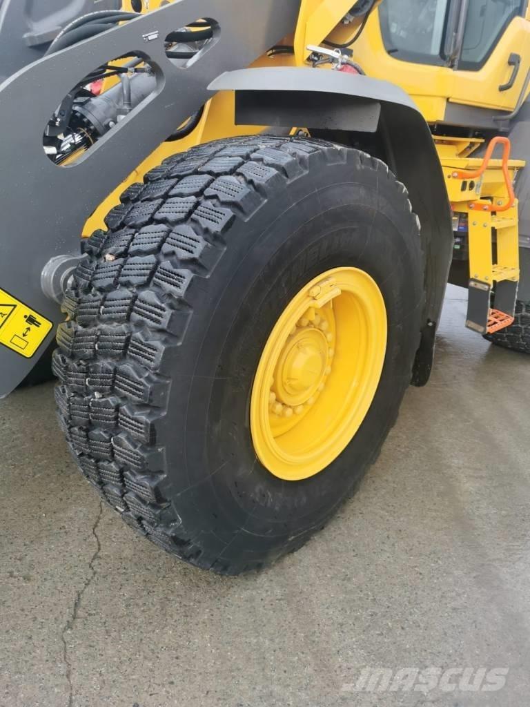 Volvo L 90 H2 轮式装载机