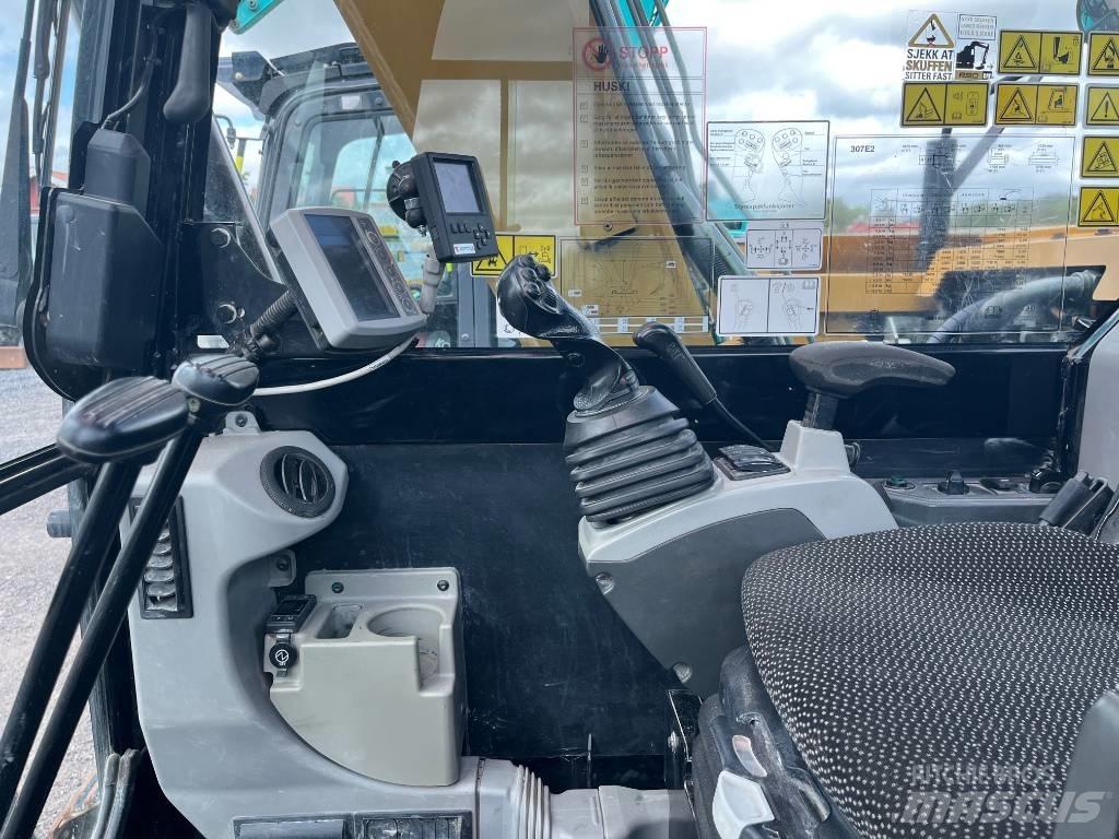 CAT 307 E2 中型挖掘机