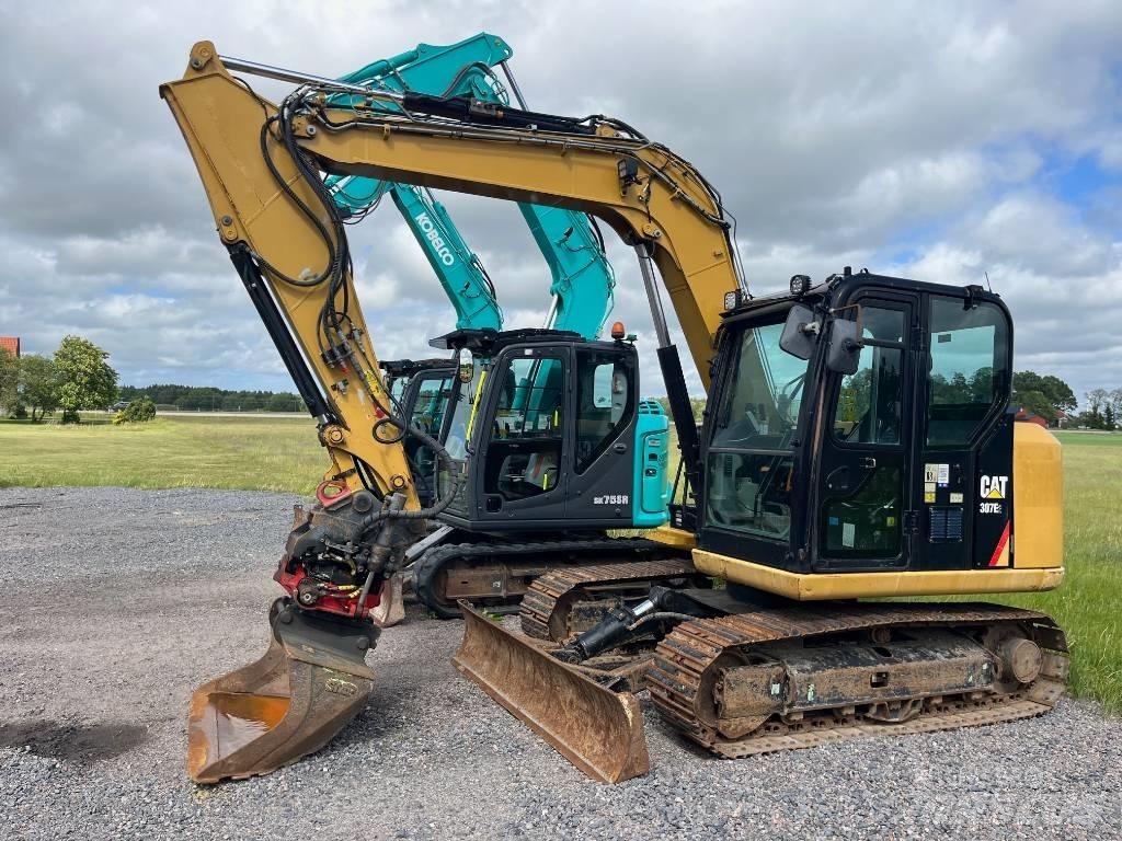 CAT 307 E2 中型挖掘机