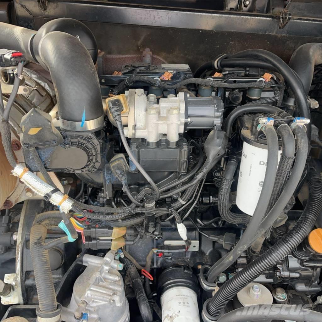 Doosan DX 85 R-3 中型挖掘机