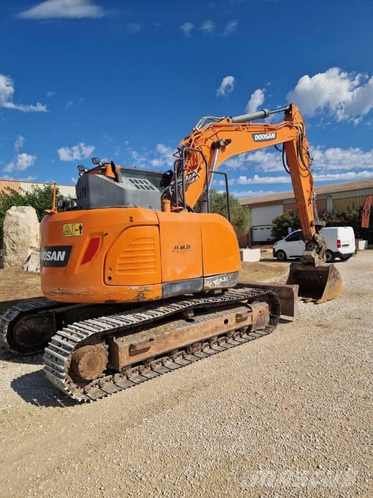 Doosan DX 140 LCR 履带挖掘机