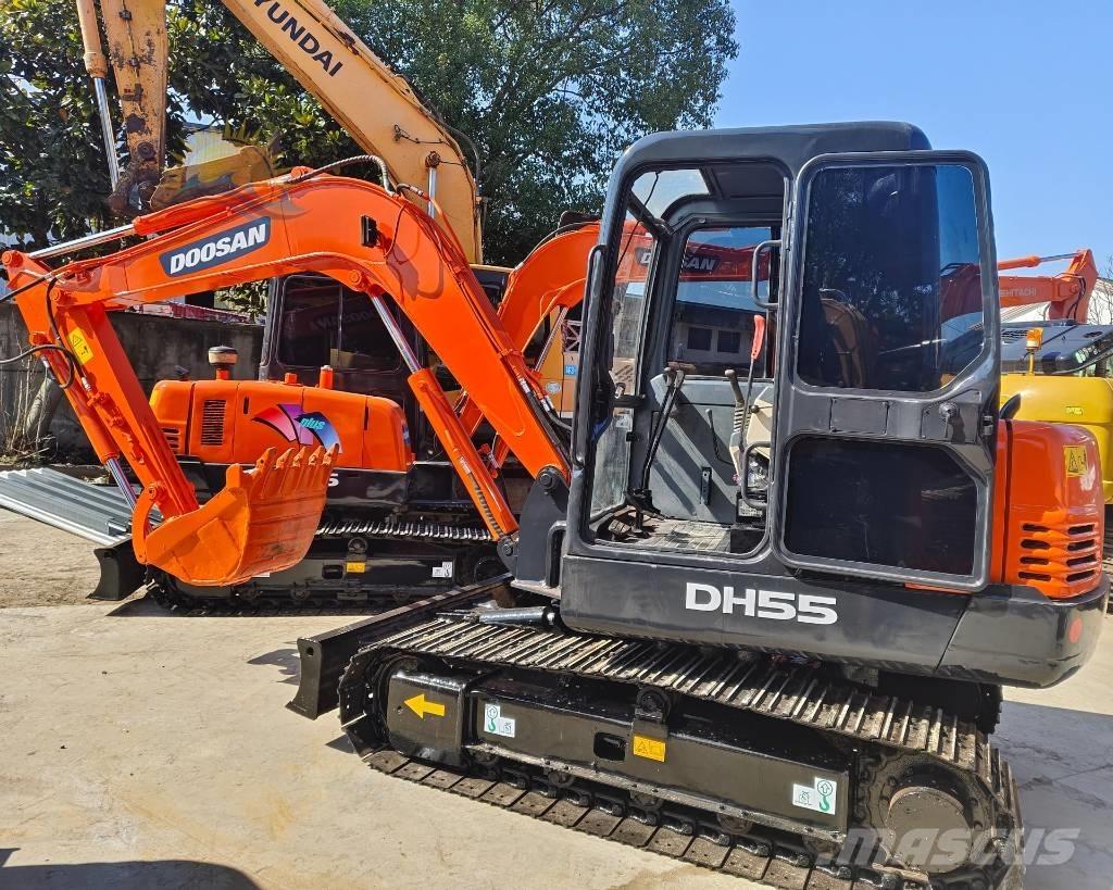 Doosan DH 55 小型挖掘机