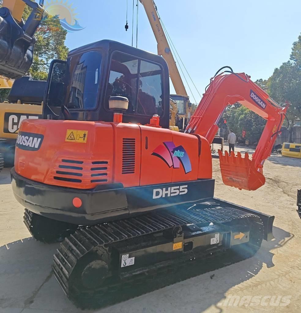 Doosan DH 55 小型挖掘机