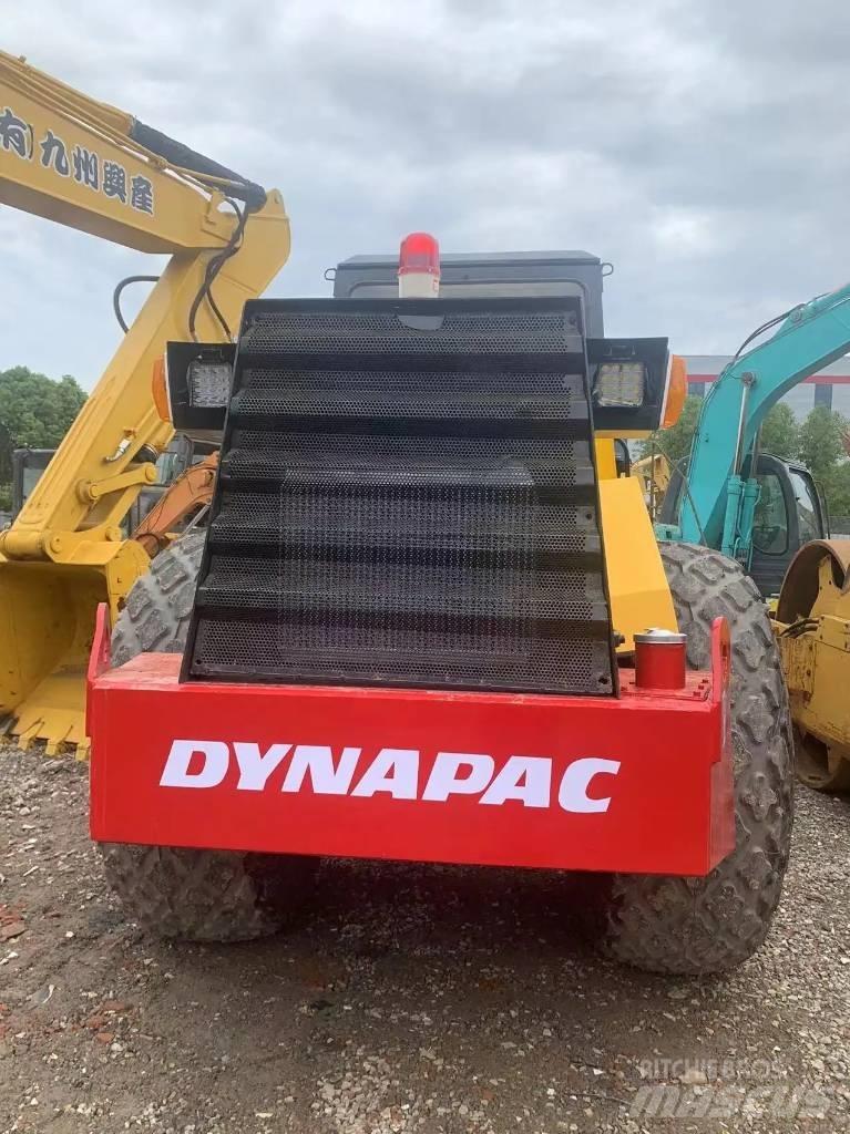 Dynapac CA251D 单轮压路机