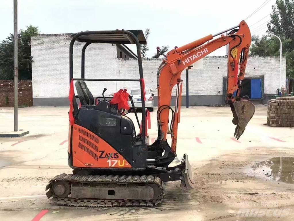 Hitachi ZX17U-2 小型挖掘机