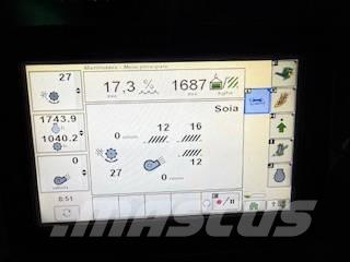 John Deere W 540 联合收割机