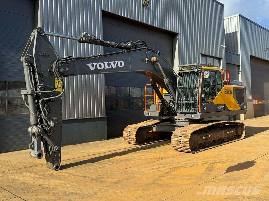 Volvo EC250ENL 履带挖掘机
