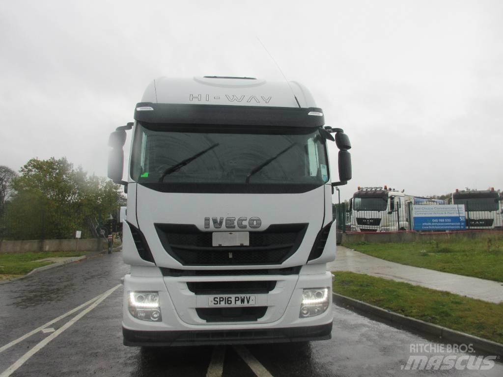 Iveco Stralis 460 牵引车